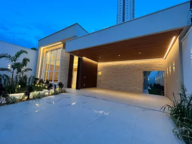 Casa com 4 Quartos à venda, 215m² no Parque Amazônia, Goiânia