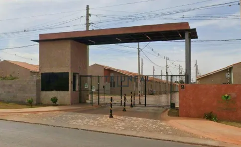 Casa de Condomínio com 2 Quartos à venda, 48m² no Vila Popular, Itapetininga