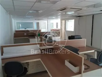 Prédio Comercial à venda, 470m² no Engenho Novo, Rio de Janeiro