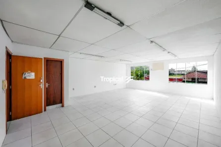 Sala Comercial para alugar, 45m² no Velha, Blumenau