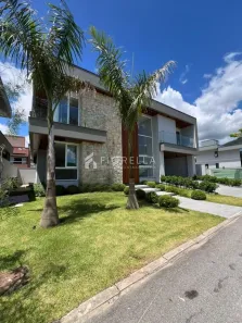 Casa de Condomínio com 3 Quartos à venda, 300m² no Pedra Branca, Palhoça