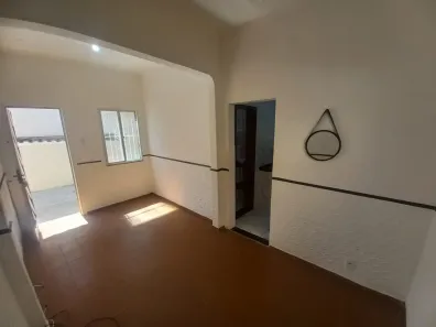 Casa com 1 Quarto para alugar, 57m² no Bento Ribeiro, Rio de Janeiro