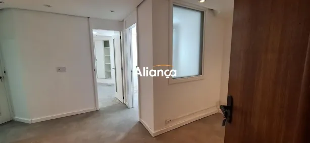 Sala Comercial para alugar, 74m² no Moinhos de Vento, Porto Alegre
