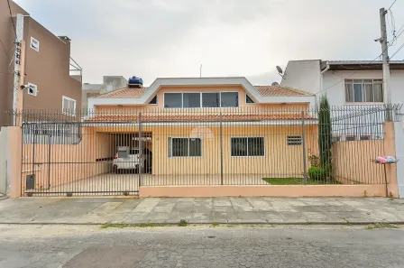 Casa com 4 Quartos à venda, 386m² no Uberaba, Curitiba