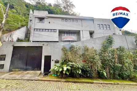 Casa com 4 Quartos à venda, 344m² no Cosme Velho, Rio de Janeiro