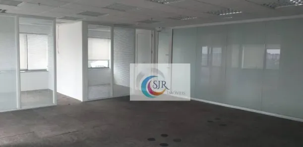 Sala Comercial para alugar, 142m² no Vila Nova Conceição, São Paulo