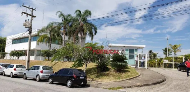 Galpão/Depósito/Armazém à venda, 1100m² no Novo Cavaleiro, Macaé