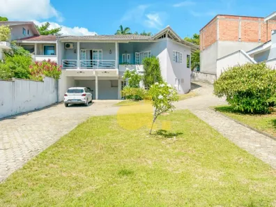 Casa com 4 Quartos à venda, 250m² no Garcia, Blumenau