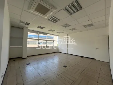Sala Comercial com 2 Quartos para alugar, 81m² no Swiss Park, Campinas