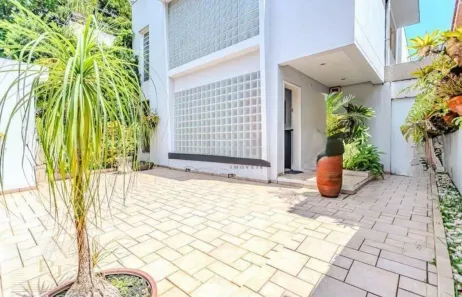 Casa com 3 Quartos à venda, 340m² no Jardim Paulistano, São Paulo