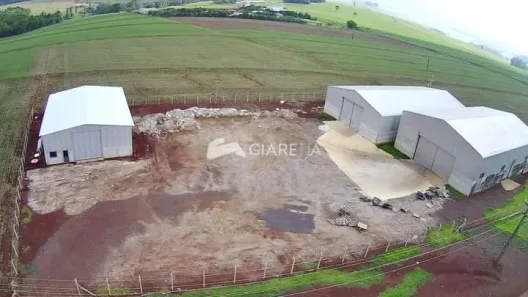 Galpão/Depósito/Armazém para alugar, 630m² no Xaxim, Toledo