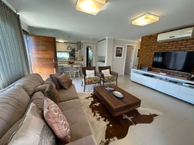 Casa com 3 Quartos à venda, 180m² no Centro, Balneário Piçarras