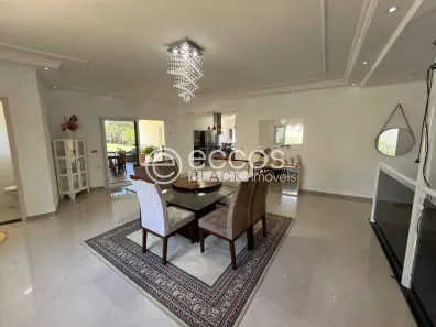 Casa de Condomínio com 4 Quartos à venda, 380m² no Caguassu, Sorocaba