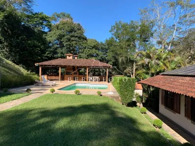 Casa de Condomínio com 5 Quartos à venda, 768m² no Mosela, Petrópolis