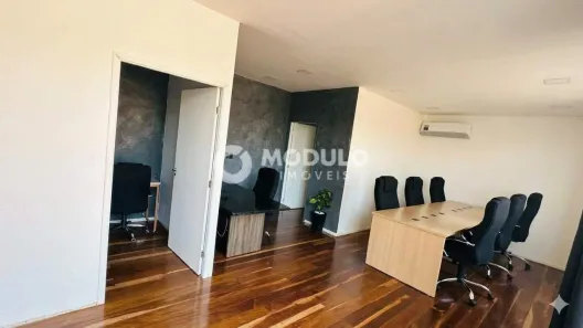Sala Comercial para alugar, 45m² no Cazeca, Uberlândia