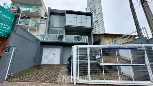 Prédio Comercial para alugar, 526m² no Centro, Itajaí