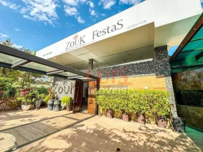 Prédio Comercial para alugar, 1050m² no Itaipu, Niterói