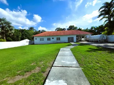 Fazenda/Sítio com 4 Quartos à venda, 2100m² no Tarumã-Açu, Manaus