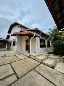 Sobrado com 4 Quartos à venda, 304m² no Parque São Domingos, Pindamonhangaba