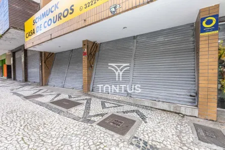 Ponto Comercial à venda, 152m² no Centro, Curitiba