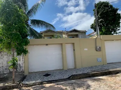 Casa com 4 Quartos para alugar, 260m² no José de Alencar, Fortaleza