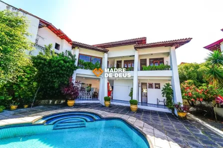 Casa com 4 Quartos à venda, 450m² no Engenheiro Luciano Cavalcante, Fortaleza
