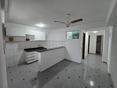 Apartamento com 2 Quartos para alugar, 70m² no Jardim Flamboyant, Cabo Frio