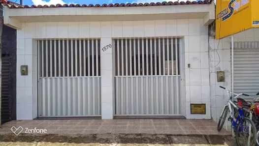 Casa com 3 Quartos à venda, 150m² no Santos Dumont, Aracaju