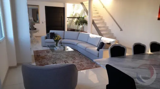 Casa com 4 Quartos à venda, 450m² no Jurerê, Florianópolis