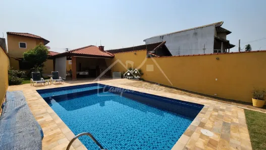 Sobrado com 3 Quartos à venda, 244m² no Jardim Marcia I, Peruíbe