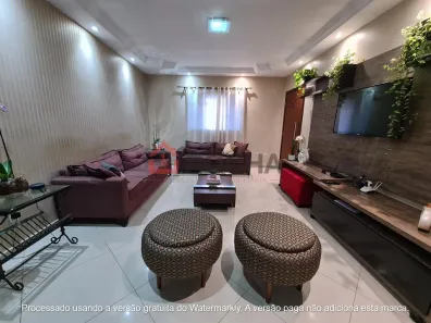 Casa de Condomínio com 4 Quartos à venda, 200m² no Setor de Mansões de Sobradinho, Brasília