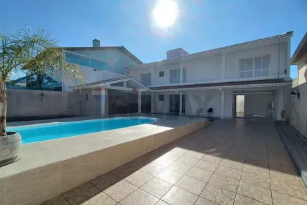 Casa com 3 Quartos à venda, 285m² no Ingleses do Rio Vermelho, Florianópolis