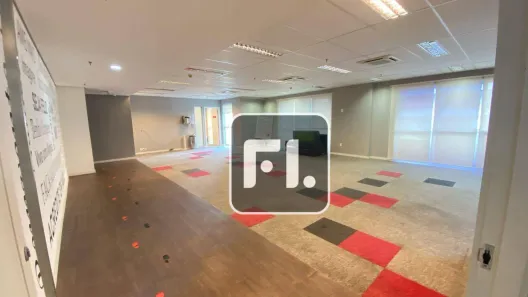 Sala Comercial à venda, 300m² no Jardim Paulista, São Paulo
