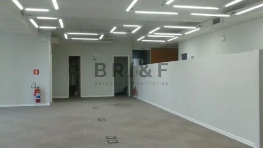 Imóvel Comercial à venda, 375m² no Cidade Monções, São Paulo