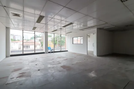 Ponto Comercial para alugar, 190m² no Vila Tramontano, São Paulo