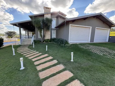 Casa com 4 Quartos à venda, 327m² no Terras de Santa Cristina XIII Setor Marina, Paranapanema