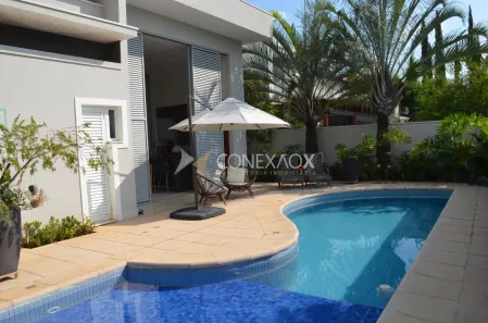 Casa de Condomínio com 3 Quartos à venda, 251m² no Alphaville Dom Pedro, Campinas