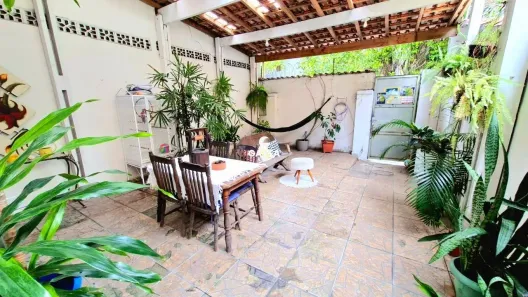 Sobrado com 3 Quartos à venda, 160m² no Itararé, São Vicente