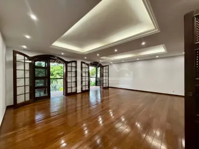 Casa com 5 Quartos à venda, 487m² no São Luiz, Belo Horizonte