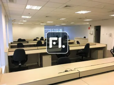 Sala Comercial para alugar, 210m² no Itaim Bibi, São Paulo