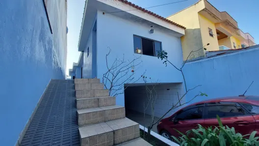 Sobrado com 3 Quartos à venda, 253m² no Vila Vitória, Santo André