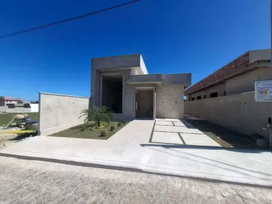 Casa de Condomínio com 3 Quartos à venda, 110m² no Ubatiba, Maricá