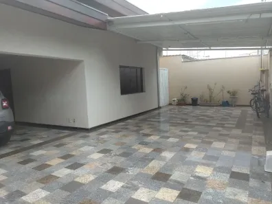 Casa com 3 Quartos à venda, 150m² no Vila Omar, Americana