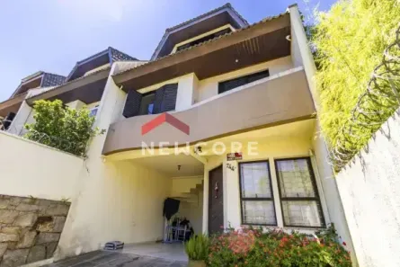 Sobrado com 3 Quartos à venda, 144m² no Mercês, Curitiba