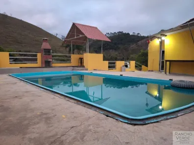 Fazenda/Sítio com 3 Quartos à venda, 3000m² no Santana, São José dos Campos