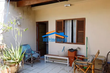 Sobrado com 3 Quartos à venda, 225m² no Jardim Roberto, Osasco