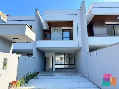 Sobrado com 3 Quartos à venda, 172m² no Santo Antônio, Joinville