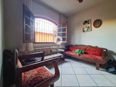 Casa com 2 Quartos à venda, 190m² no Santa Branca, Belo Horizonte