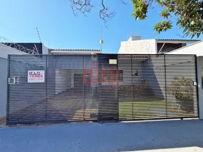 Casa com 3 Quartos à venda, 130m² no Jardim Oriental, Maringá