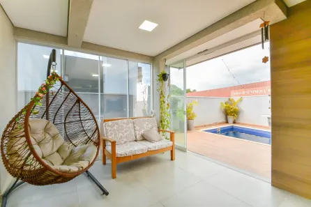Sobrado com 3 Quartos à venda, 293m² no Campo Pequeno, Colombo